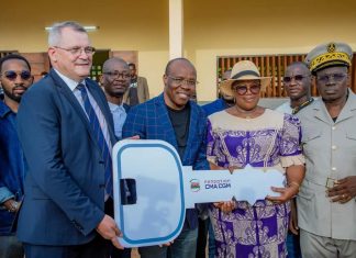 Les Fondations Magic System et CMA CGM inaugurent une école primaire à Zougban